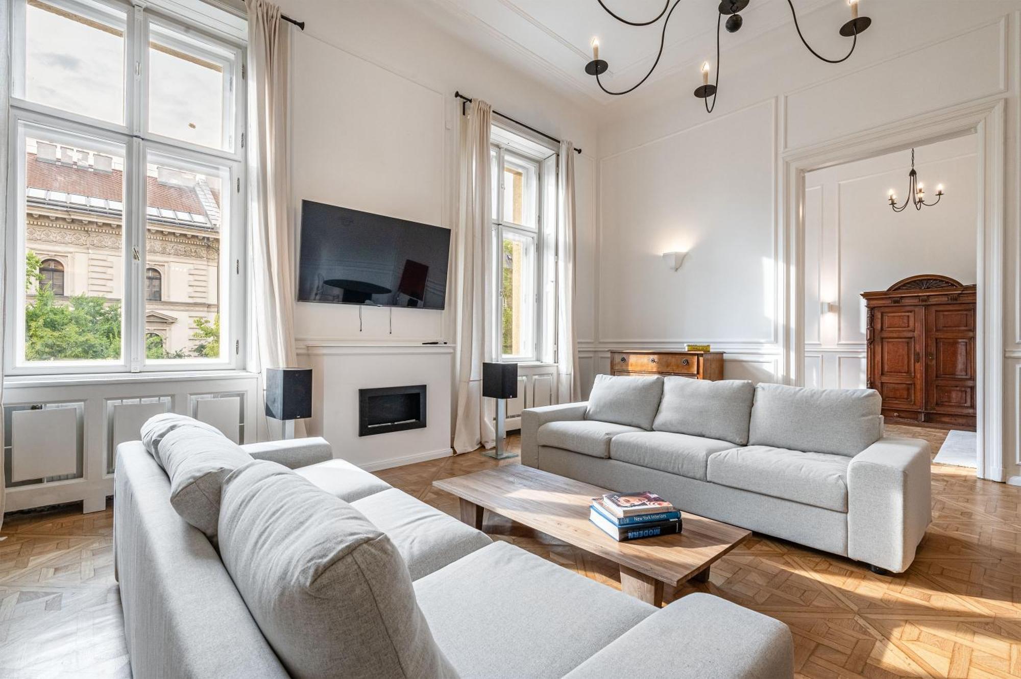Ferienwohnung Andrassy 28, Next To Opera, Parking Budapest Exterior foto